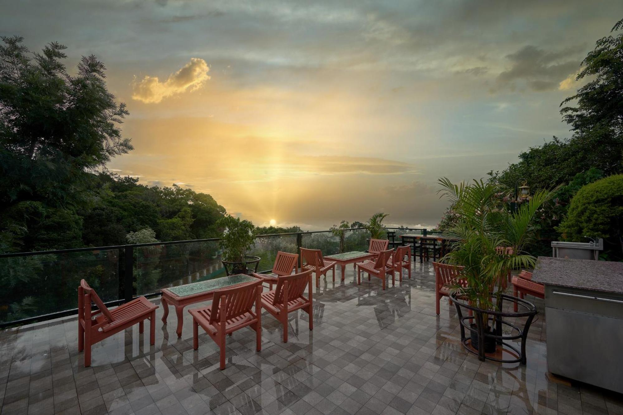 De Rock Jungle Living Resort Coonoor Eksteriør bilde