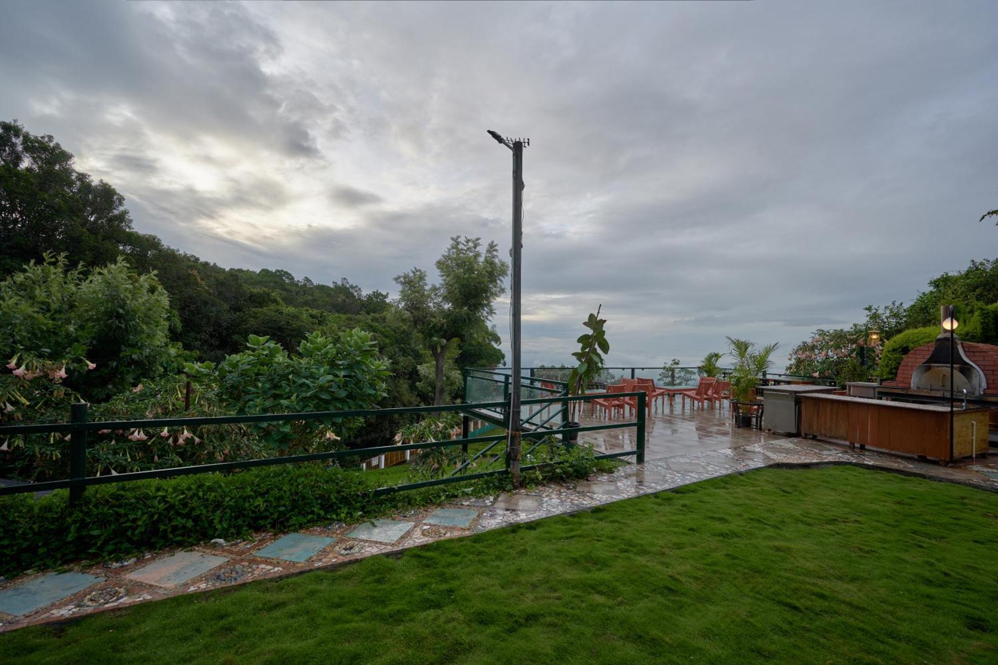 De Rock Jungle Living Resort Coonoor Eksteriør bilde