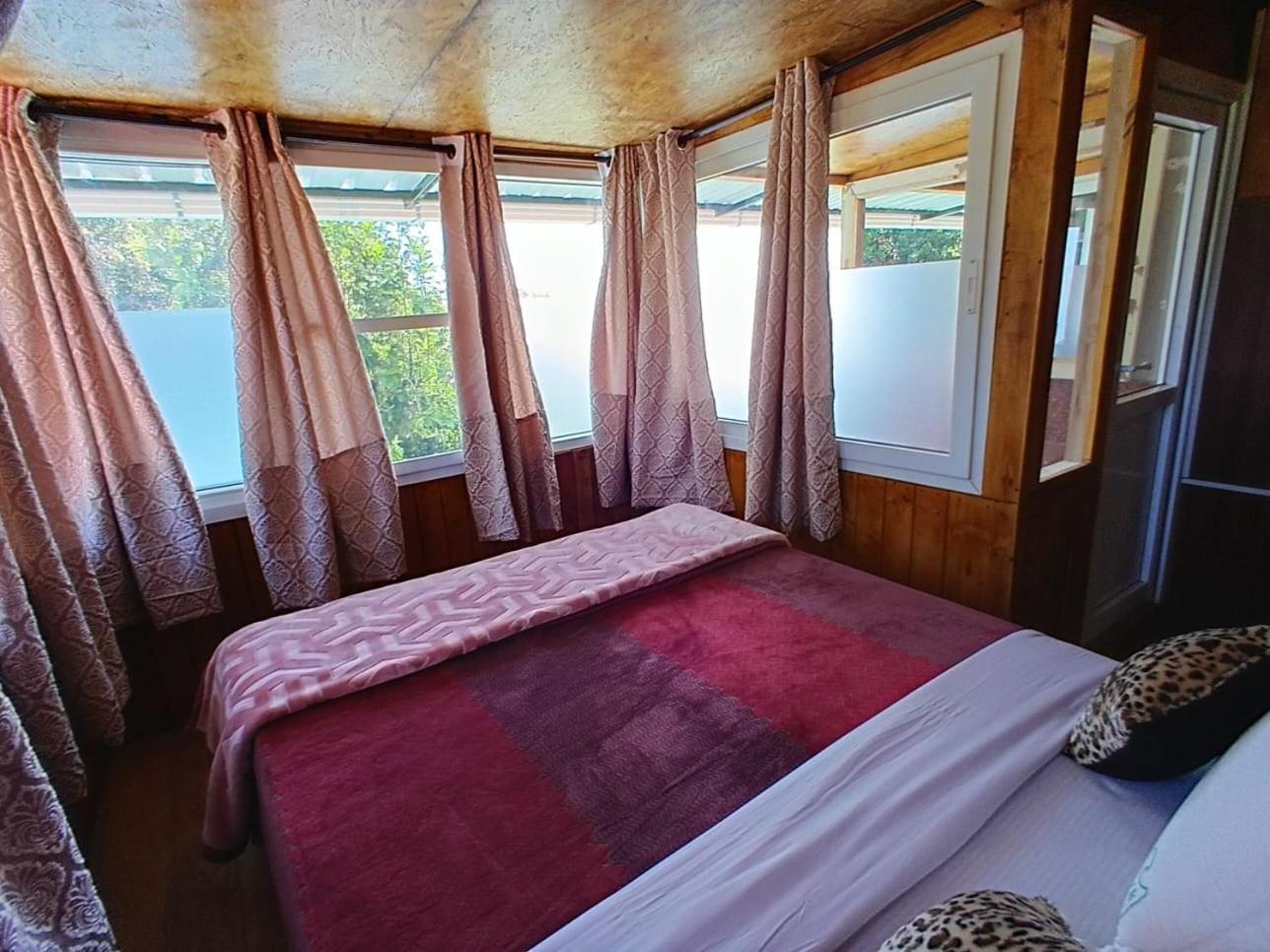 De Rock Jungle Living Resort Coonoor Eksteriør bilde